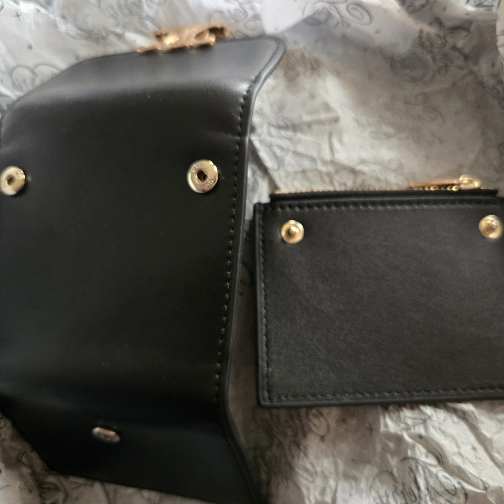 CELINE Compact wallet with coin Triomphe LIKE NEW!! - Picture 4 of 6